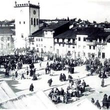 01 – Fotografia do antigo mercado de Bragança do princípio do séc. XX. Autor desconhecido