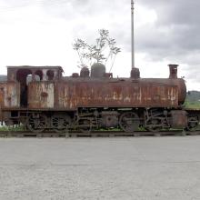 01 – Locomotiva abandonada na Estação do Pocinho. 2006. Foto Luís Canotilho